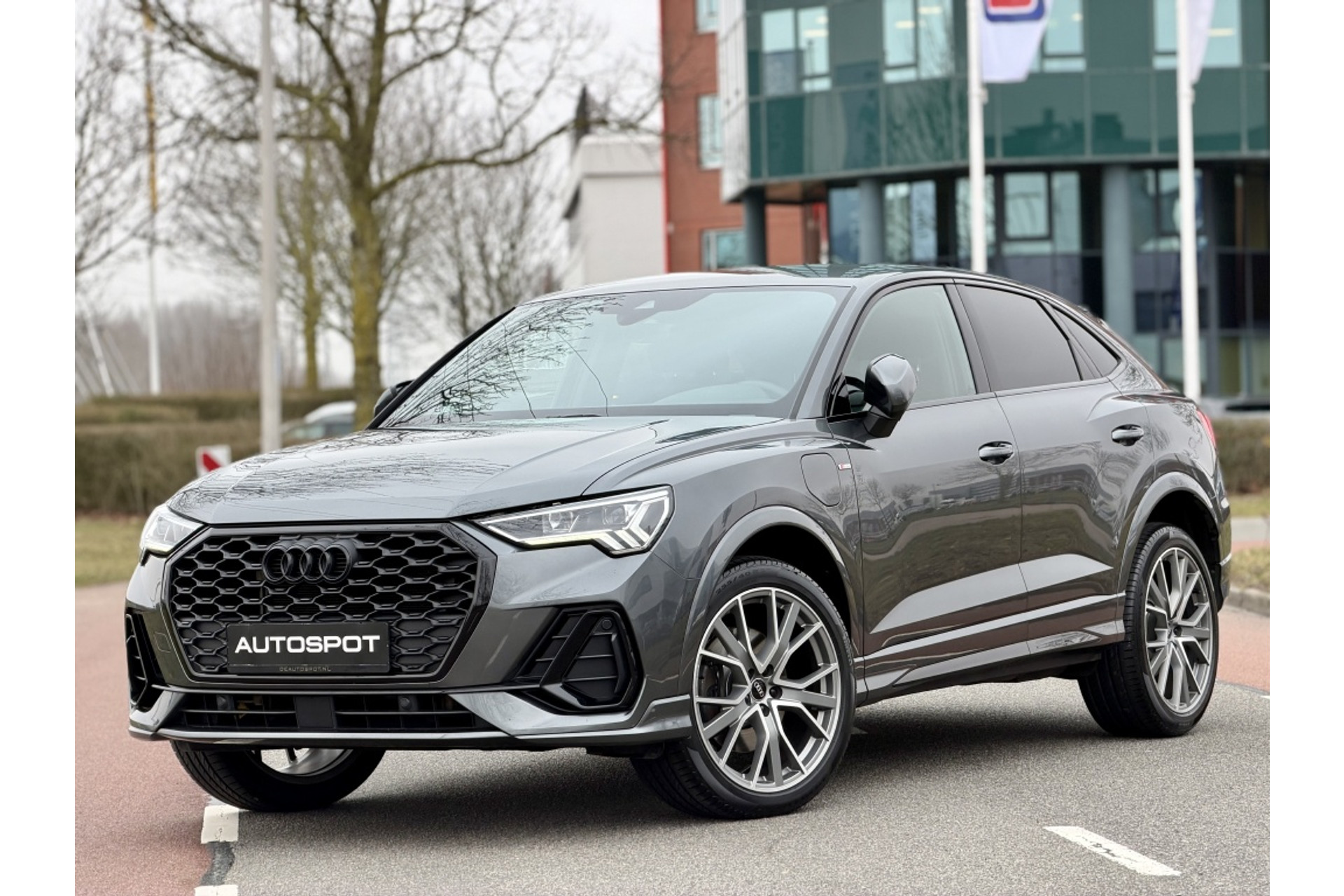 Audi Q3 - Premium detail 3